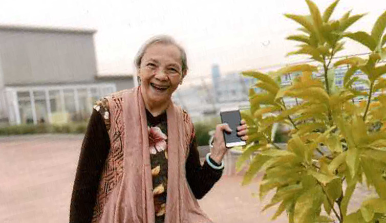 曾娴英生命故事册